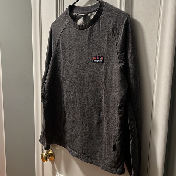 Men’s Patagonia Long Sleeve Tee - Picture 3 of 5